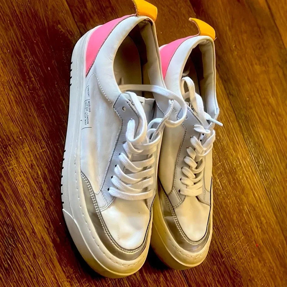 ONCEPT LONDON SNEAKER - WHITE BLUE MIST size 6.5